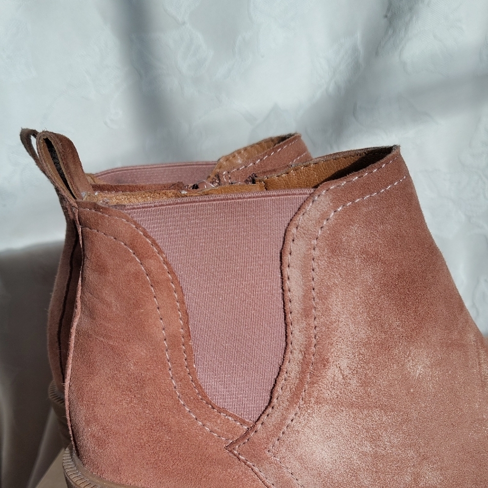 Lucky Brand Sumah Ankle Boots Booties Lug Sole - Picture 8 of 12